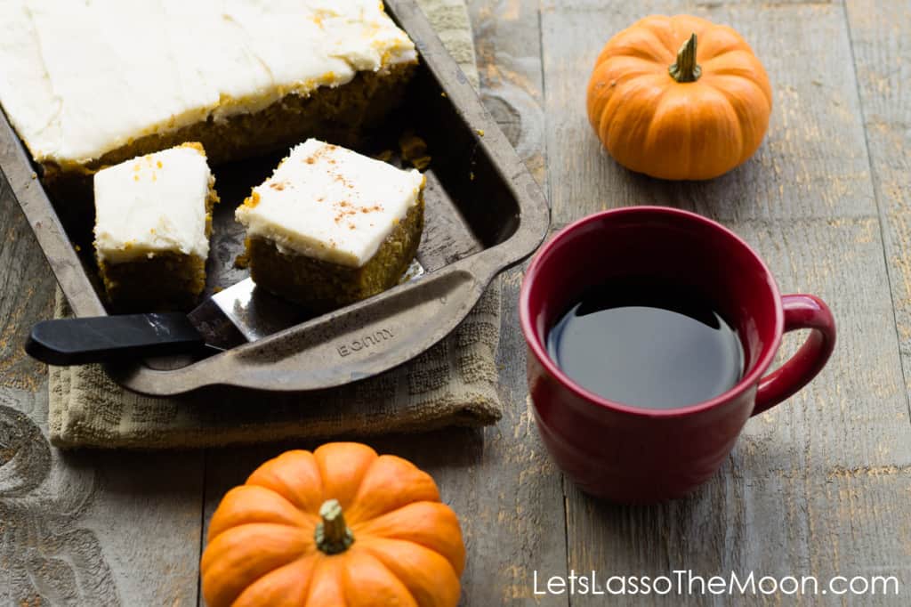 Frosted Pumpkin Bars We Simply Devoured #recipe *Saving this for later.