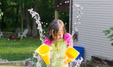 Water Action Photography: How to Take Awesome Pics of Your Kids!