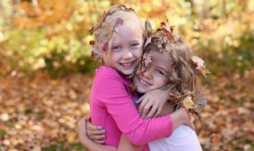 20 Fun Fall Activities for Kids (That Moms Will Secretly Love)