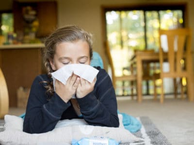 10 Insanely Useful Tips for Parents Who Have Kids with Seasonal Allergies *If your children suffer from fall allergies, this is a must-read.
